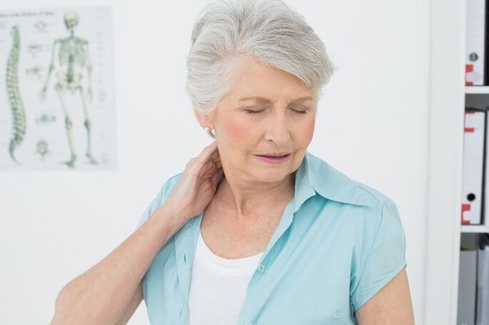 Dzemdes kakla osteohondroze vecāka gadagājuma sievietei